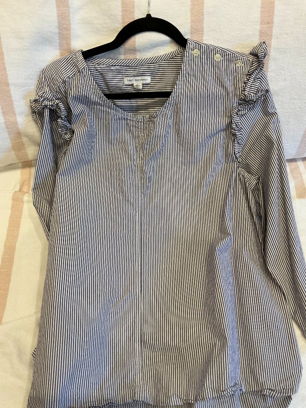 Free Assembly Navy & White Stripe Ruffle Shoulder Long Sleeve Blouse | XL